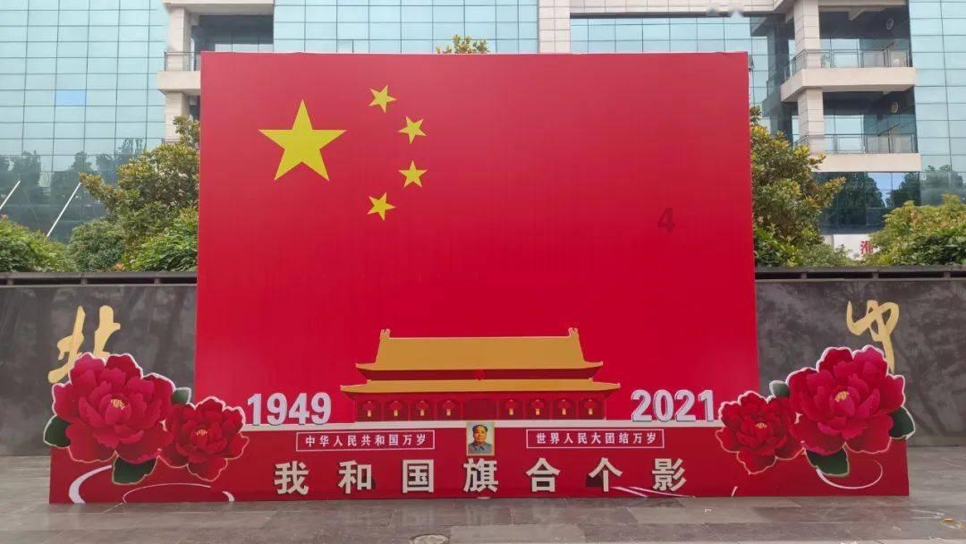 凌晨起四点多梦见别人抬死人什么预兆？游戏画面